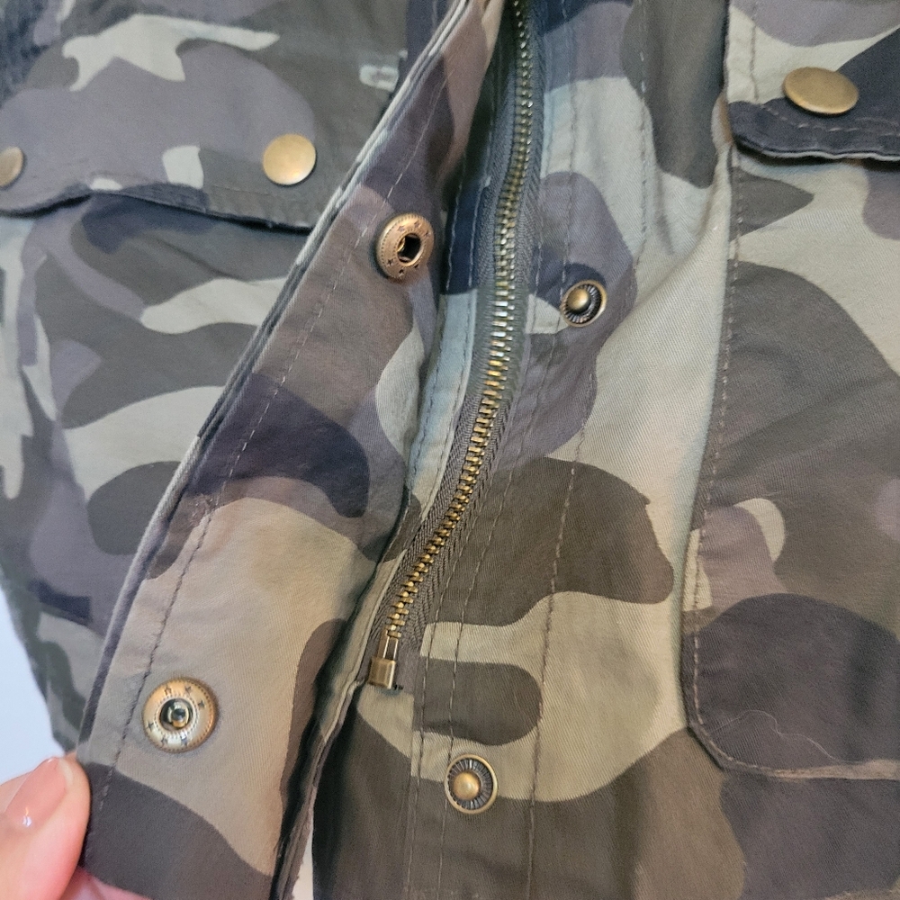 M CINCH WAIST LIGHTWEIGHT GREEN BLACK CAMO JACKET MULTI POCKETS LOVE TREE MEDIUM - Picture 5 of 7